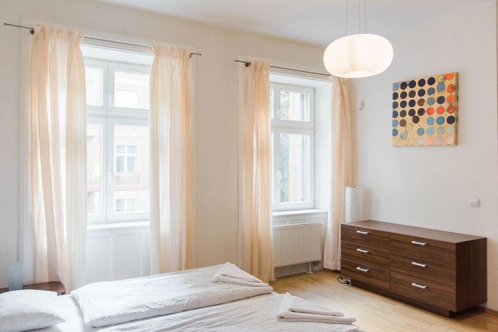 Lion Apartments In Historical Center, Bratislava Old Town エクステリア 写真